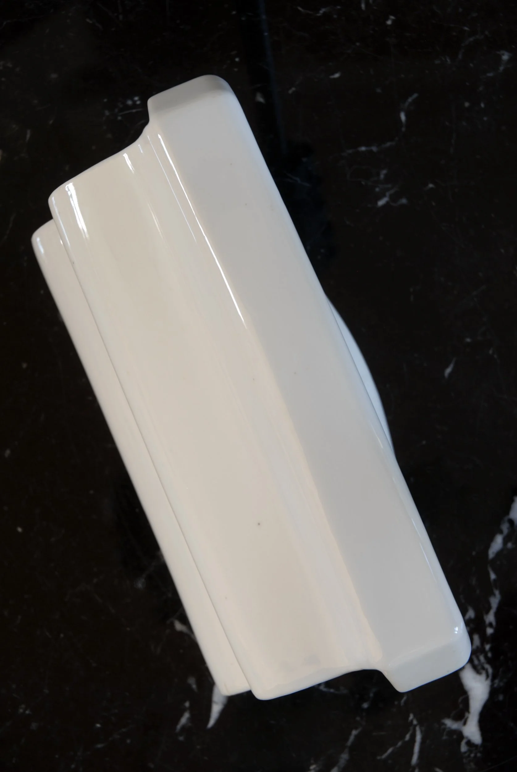 SIZED 1498 Art Deco Ceramic Soap Holders.JPG