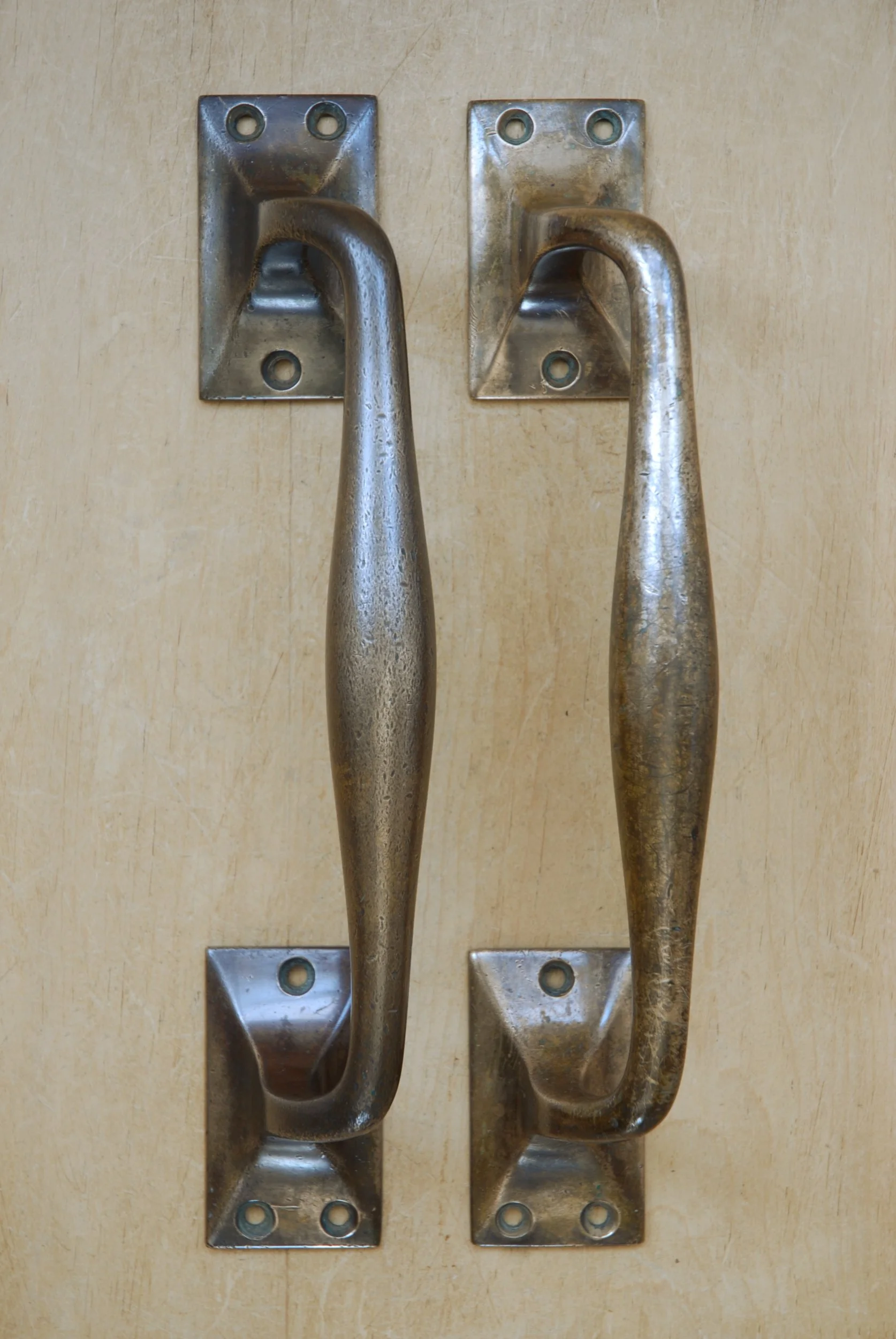 SIZED 1534 Brass Pull Handles Waterandwooduk.JPG