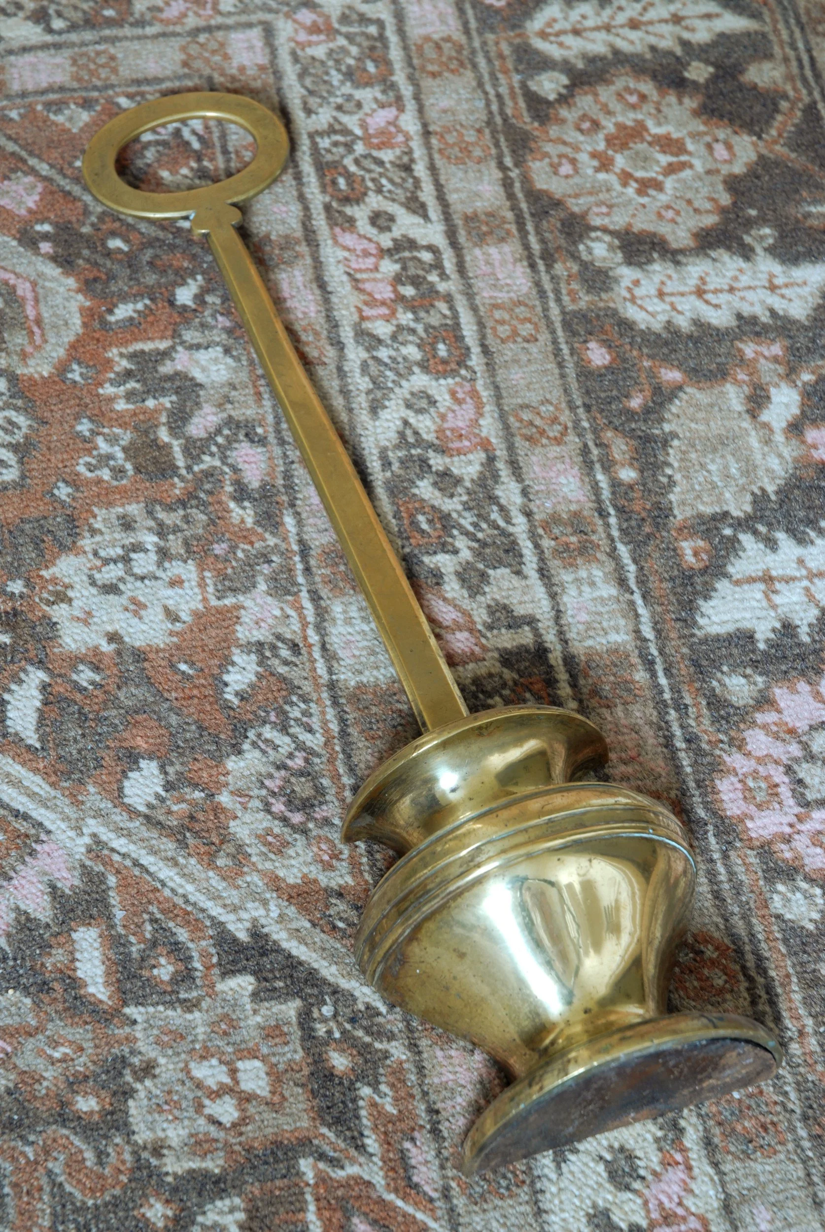 SIZED 1580 Georgian Door Stop Brass.JPG