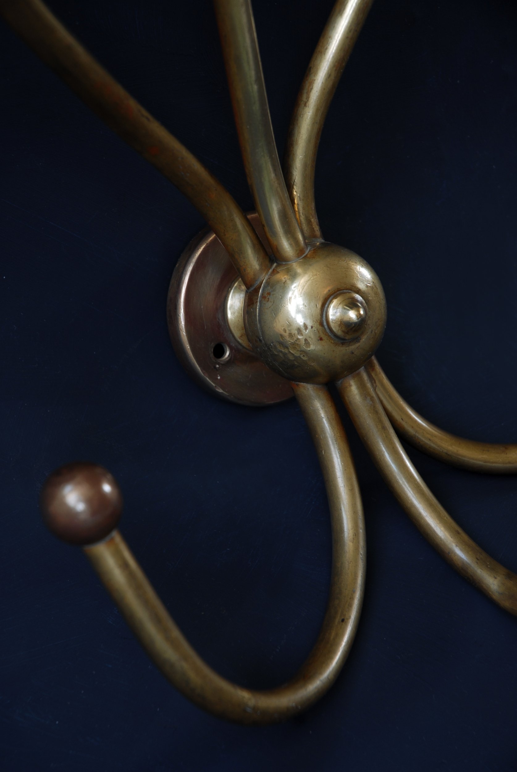 SIZED 1537 Brass Large Coat Hook.JPG