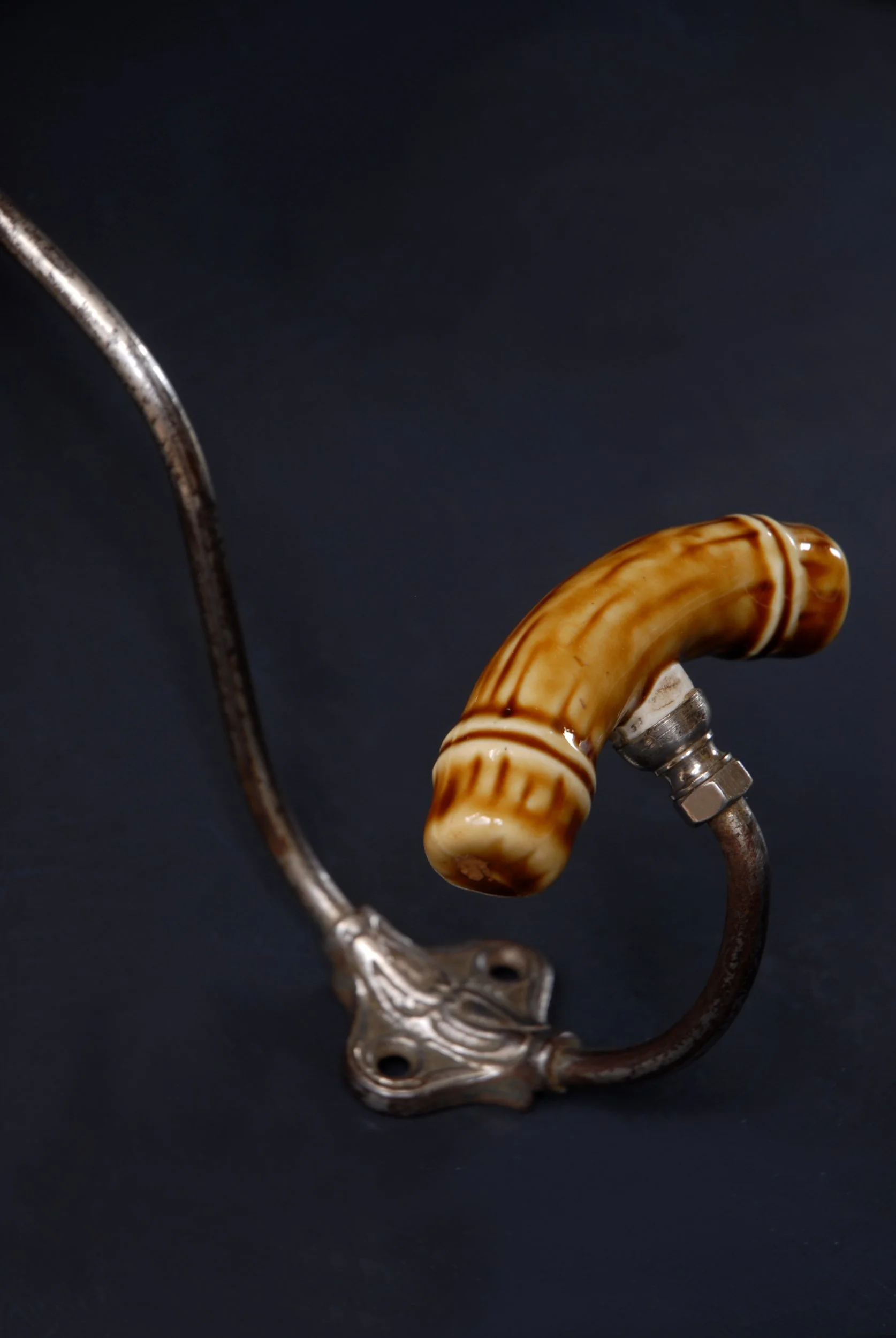 SIZED 1532 French Ceramic Coat Hook.JPG