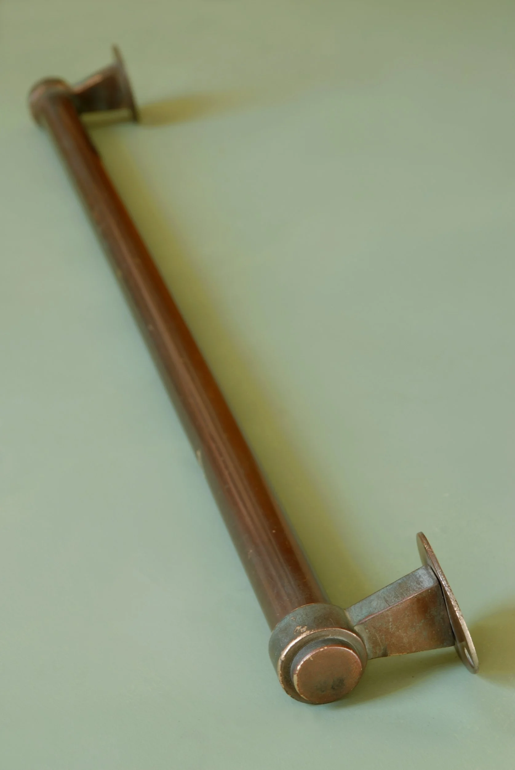 SIZED 1609 Brass Bronze Art Deco Handle.JPG