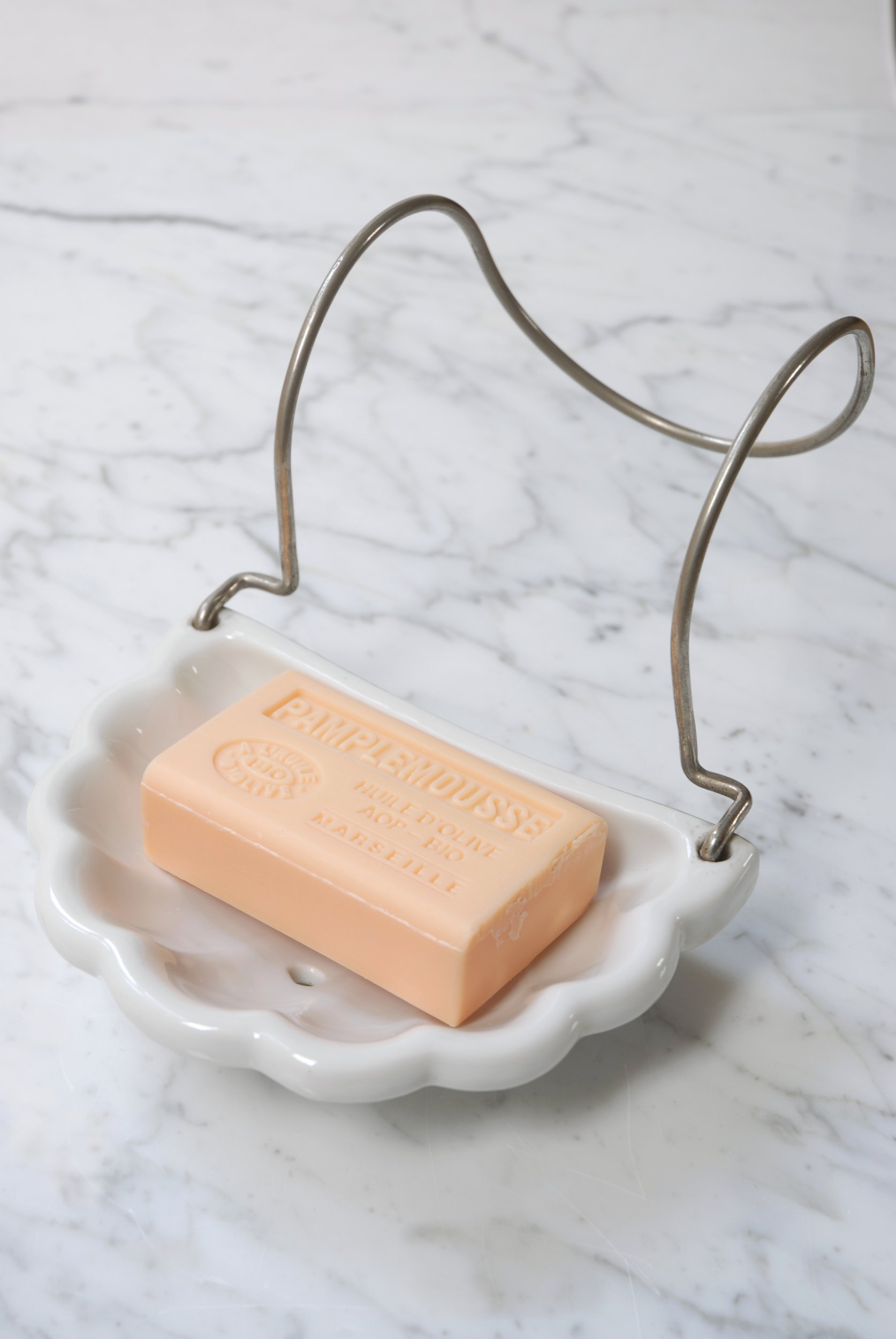 SIZED 1455 Ceramic Soap Dish.JPG
