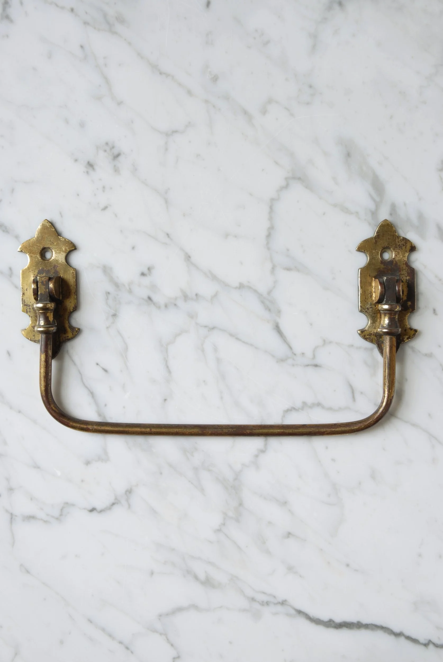SIZED 1509 Brass Towel Rail Waterandwooduk.JPG