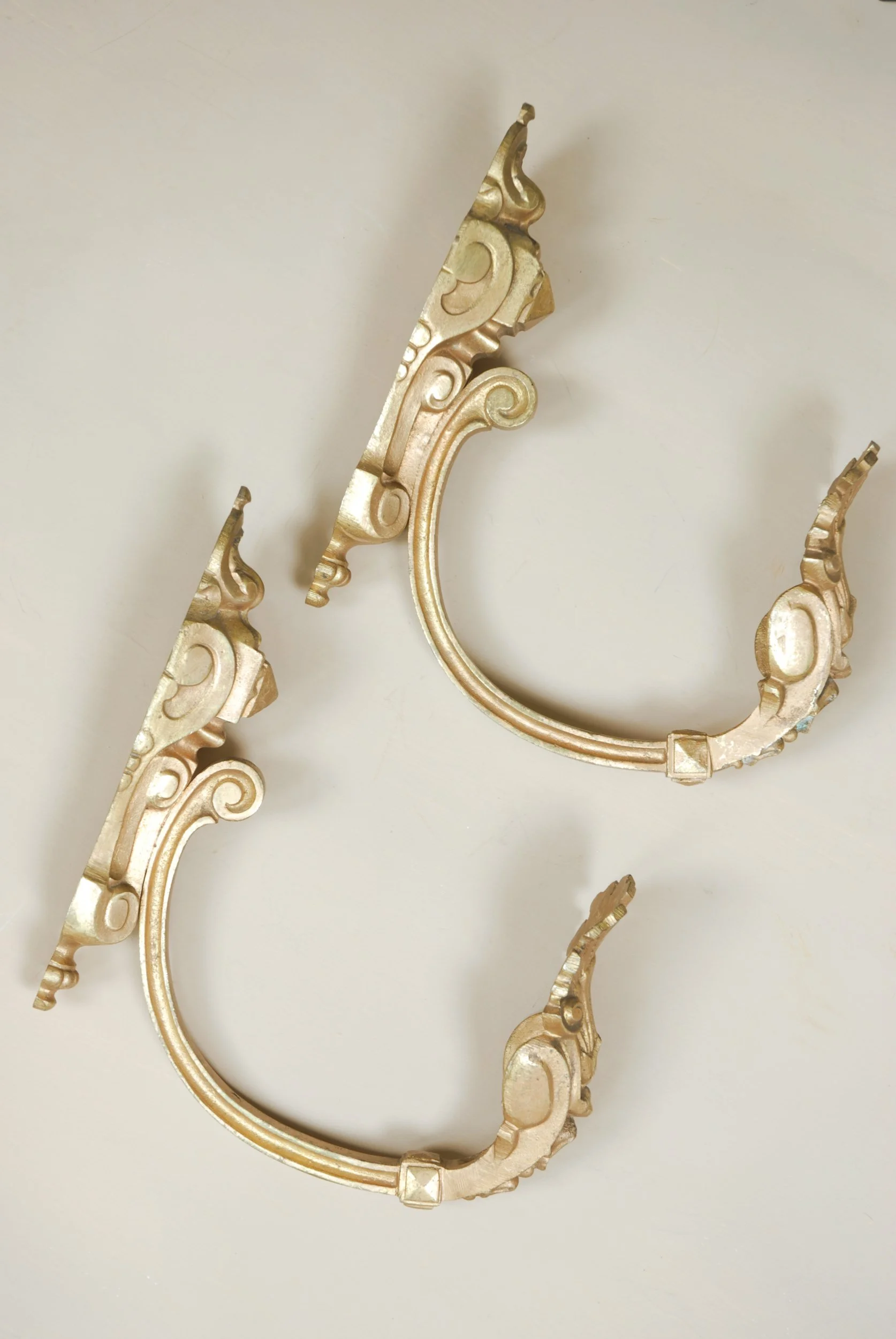 SIZED 1422 Brass Curtain Ties.JPG