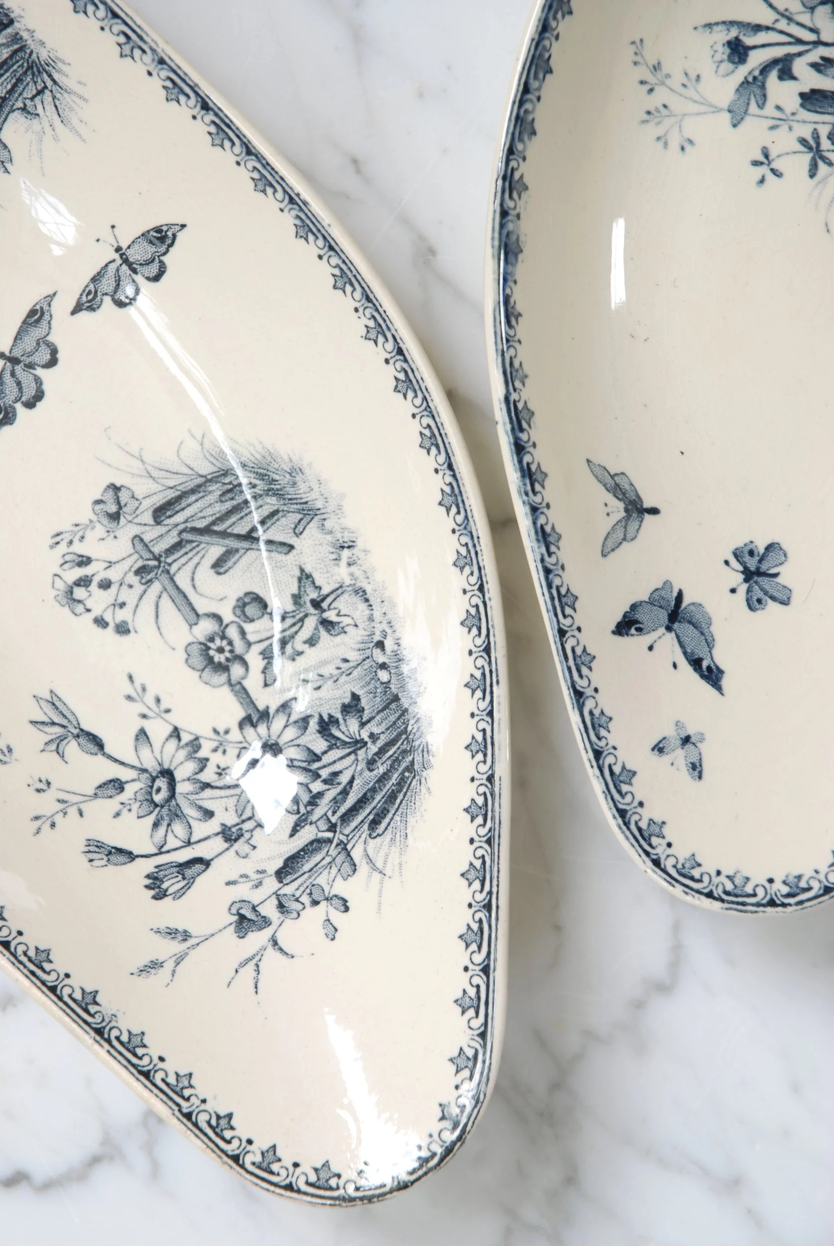 SIZED 1578 Faience Dish French.JPG
