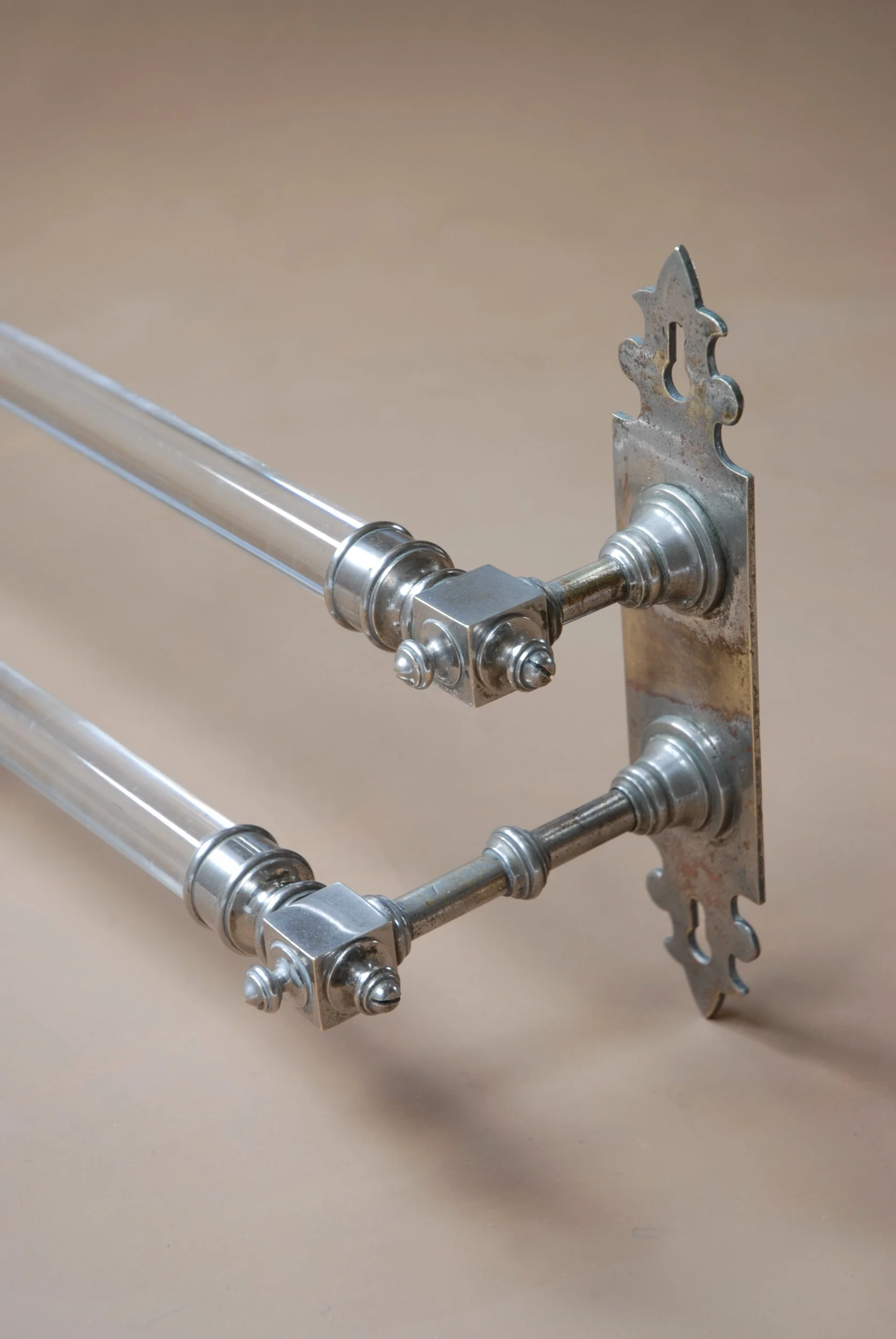 SIZED 1522 Nickel Glass Towel Rail Antique.JPG
