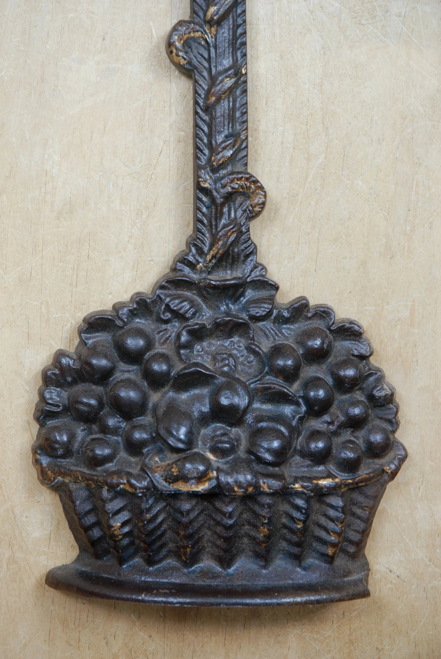 SIZED 1449 Victorian Antique Door Stop.JPG