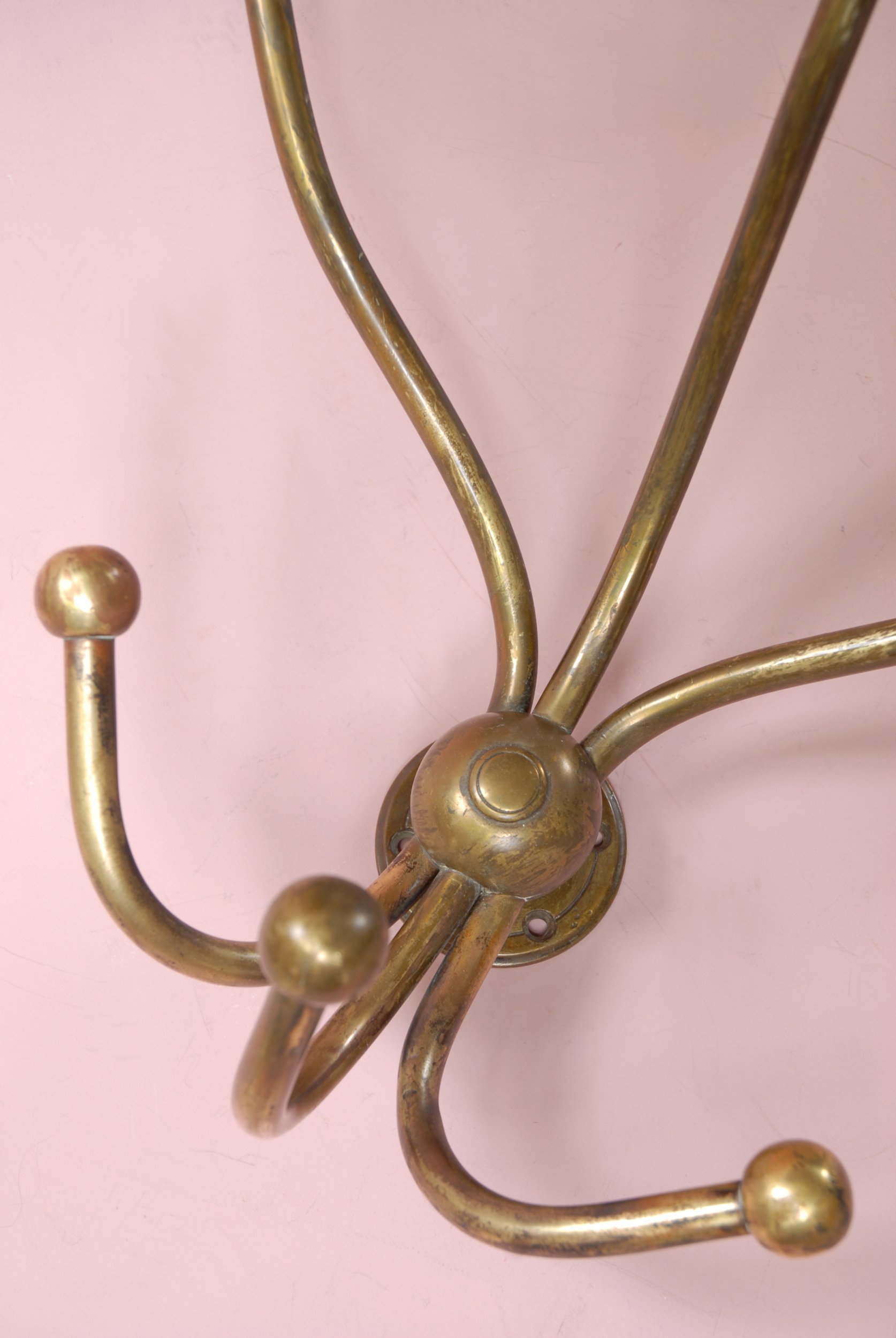 SIZED 1446 Hook Brass Victorian Antique.JPG