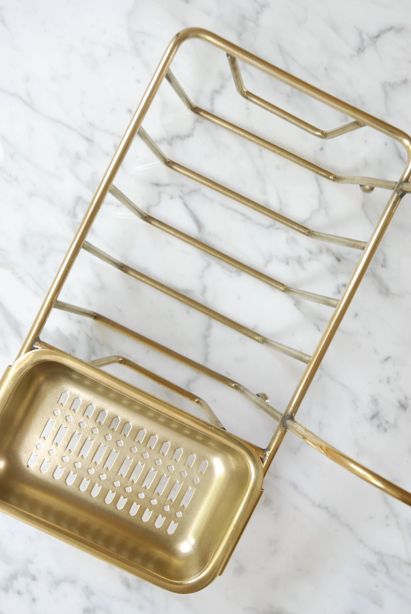 SIZED 1429 Antique Brass Bath Tray.JPG