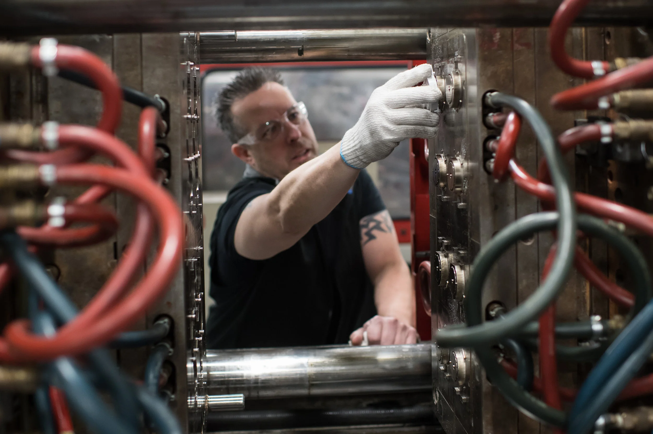 Davalor Plastics | Detroit | DDM Marketing