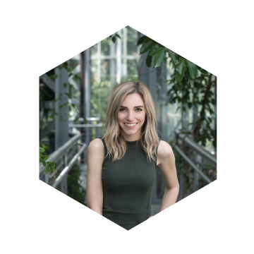 Co-Founder / Laura Metzler Laura Metzler Photography @laurametzlerphoto