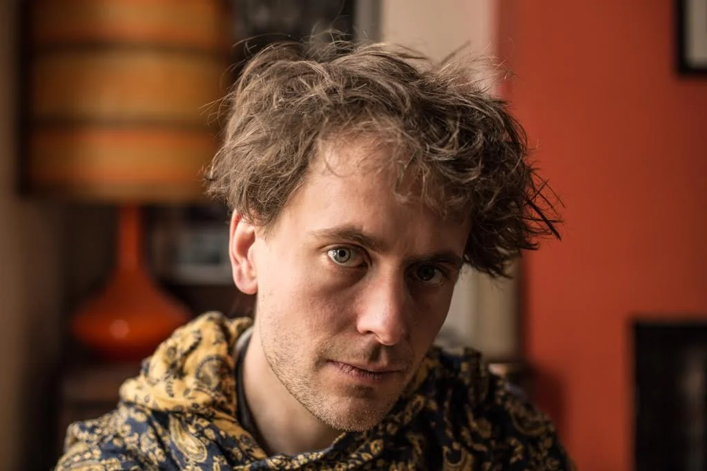 Alabaster dePlume