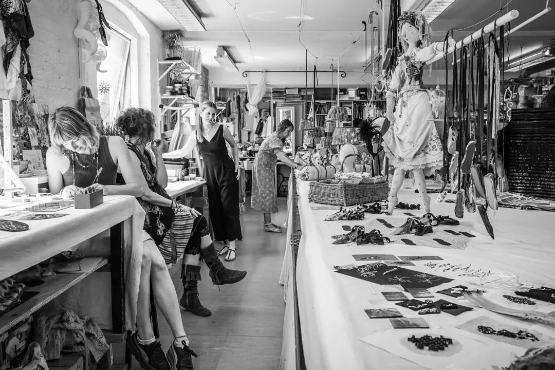 Textiles Studio at SVA by Nikoletta Monyok