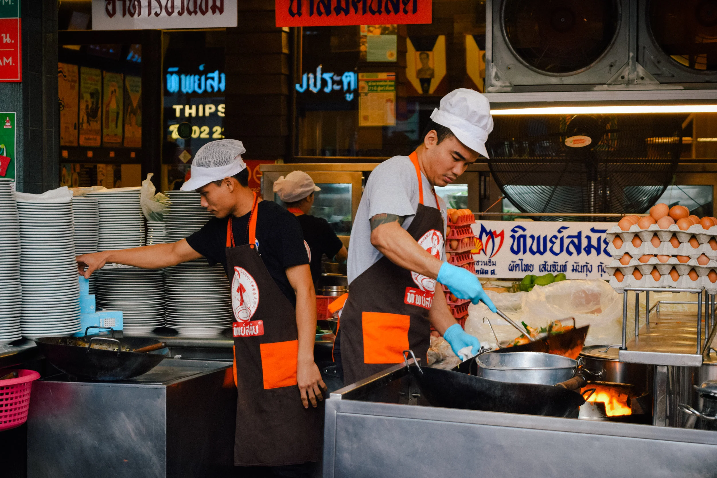thipsamai pad thai