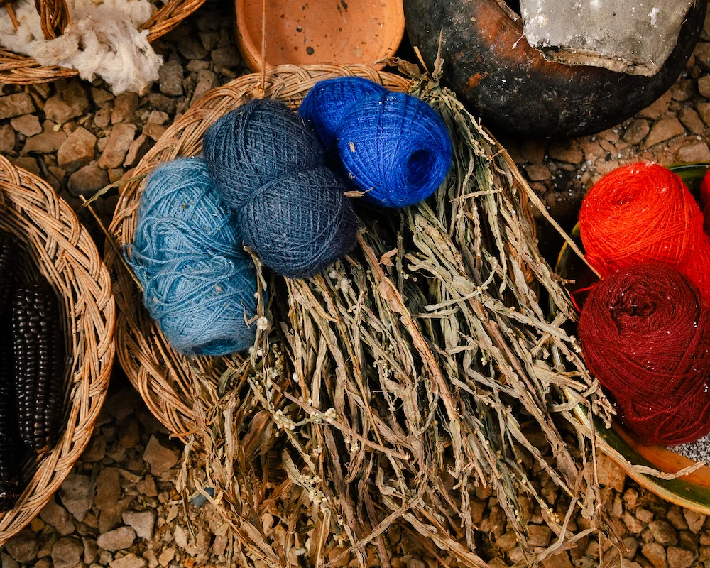 blue fabric dye in chincherro