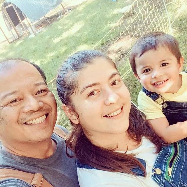 The Dullas family from Panda Homestead