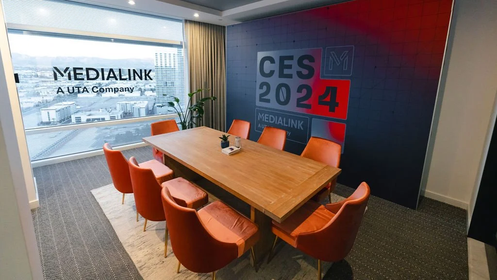  Produced by Jen Levy for Sundown Studio 