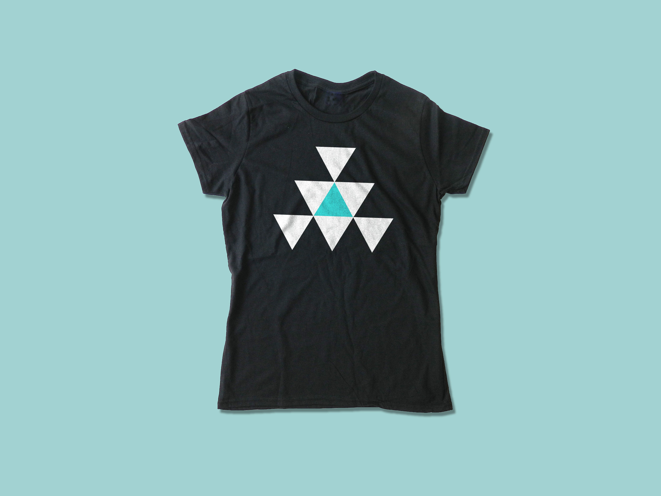 9141 Triangle Blk WT Teal Bg.jpg
