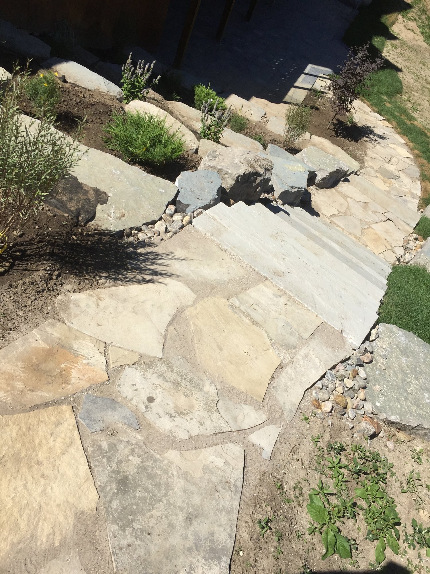 Flagstone Rock Backyard Tema Paving Toronto Vaughan.JPG