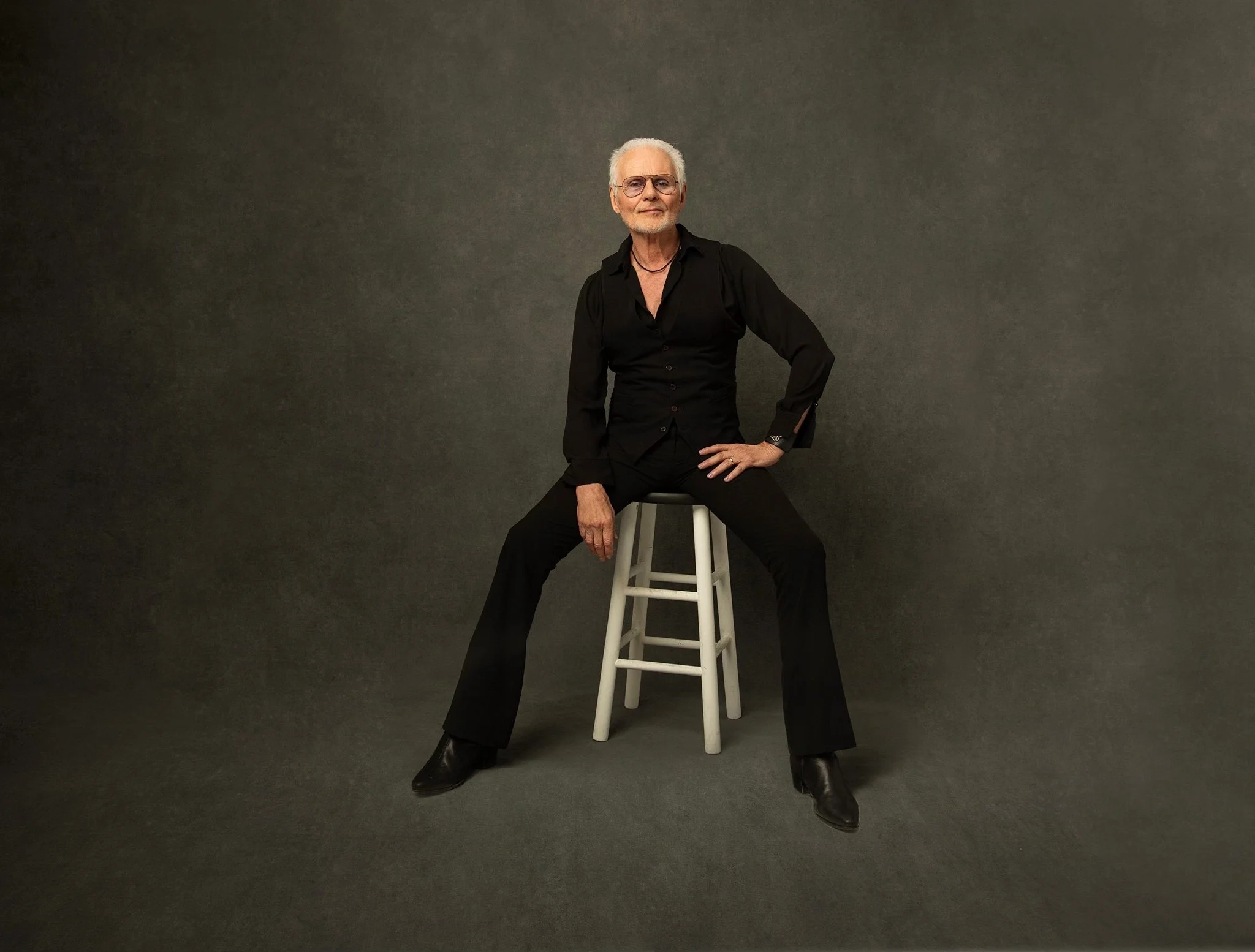 MICHAEL DES BARRES
