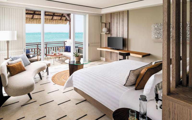 shangri-las-le-touessrok-resort-and-spa-junior-suite-frangipani-oceaniew.jpg