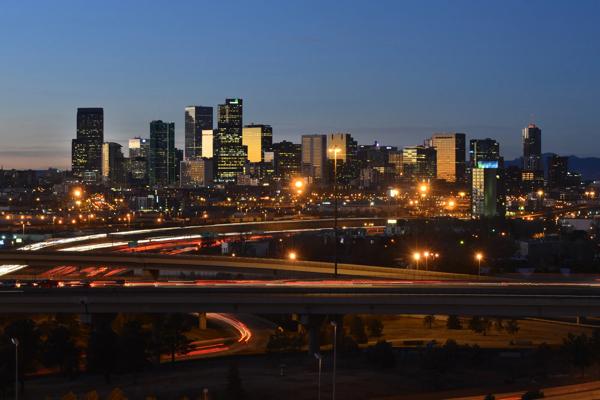 denver_skyline_colorado_sunrise.jpg