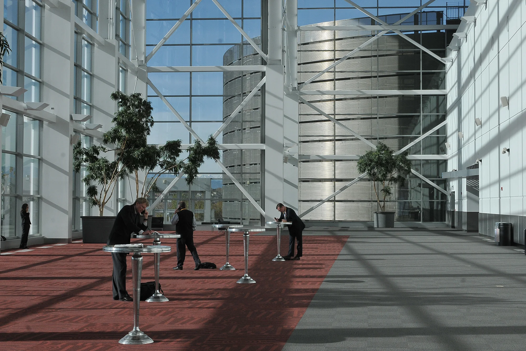 business_conventioncenter_downtown.jpg