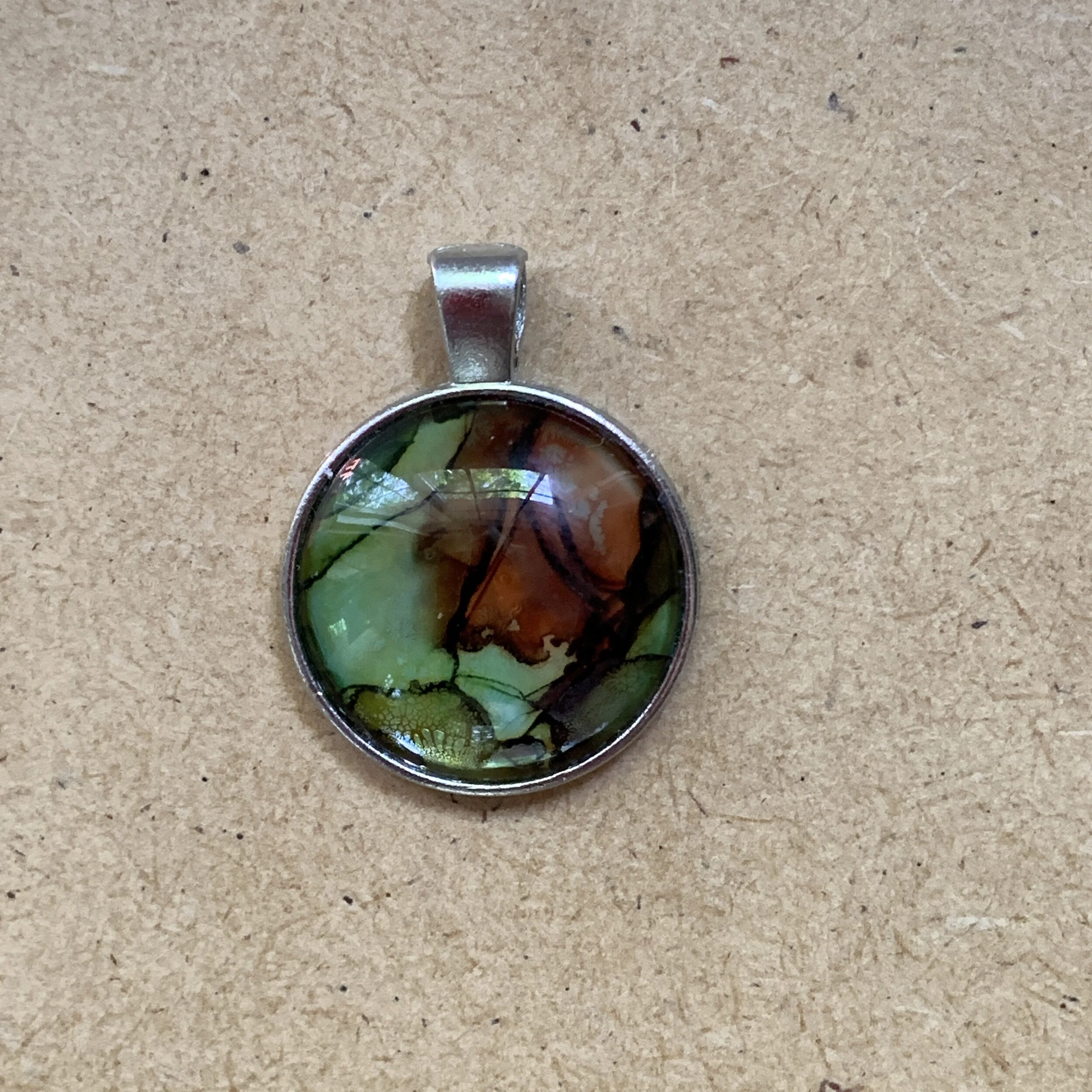 pendant29.jpg