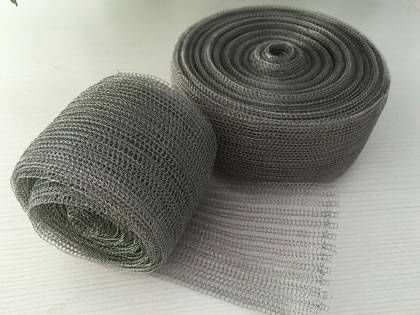 knitted-wire-mesh-rolls.jpg