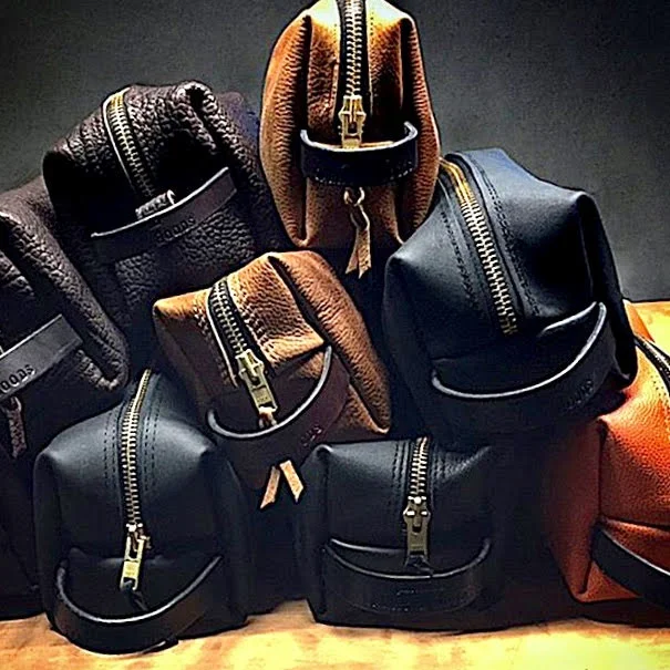 P.M. Reed Carry Goods