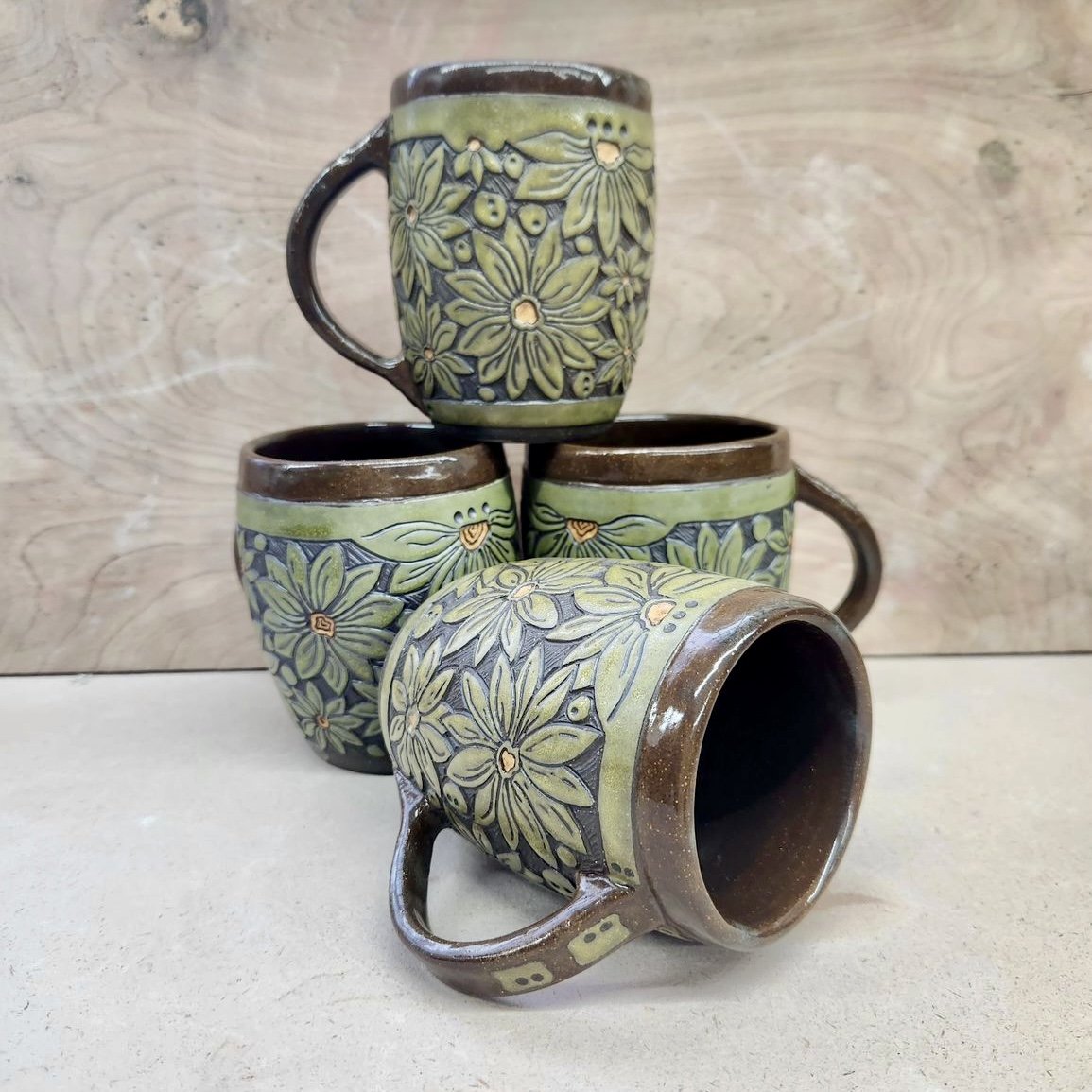 Dale Wolfield Ceramics 
