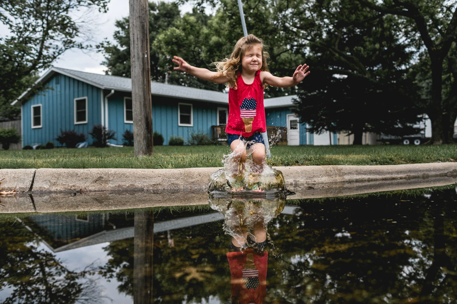 Captured by Best Documentary Family Photographer, Renee McDaniel of Renee McDaniel Photography. Captured in Manhattan Kansas.