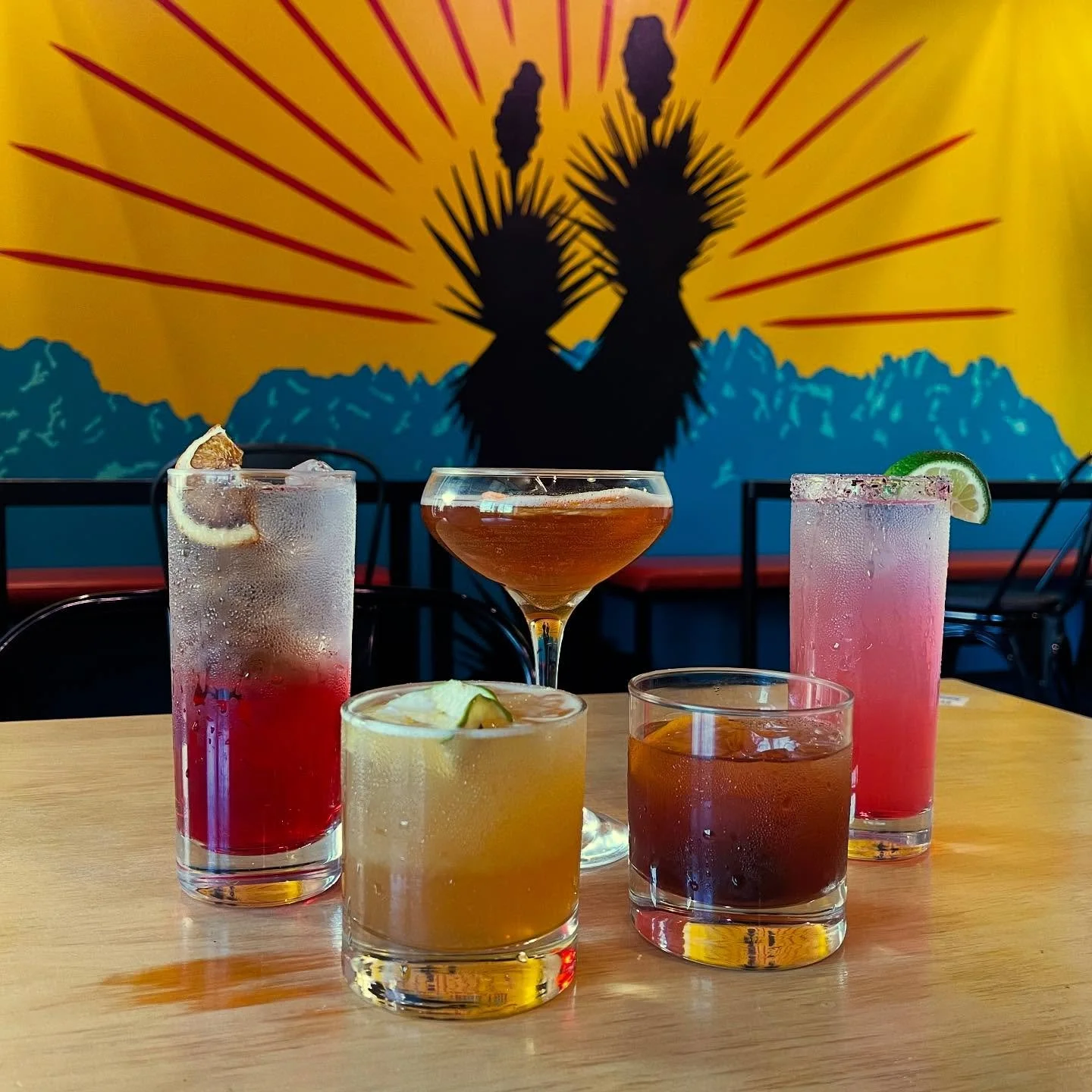 It&rsquo;s finally Friday! Autumn just got a whole lot tastier &mdash; see what&rsquo;s shaking tonight at Dry Point