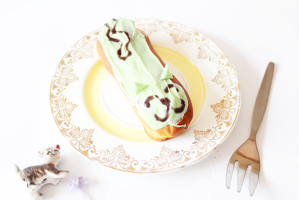 cat eclair 30-1.png