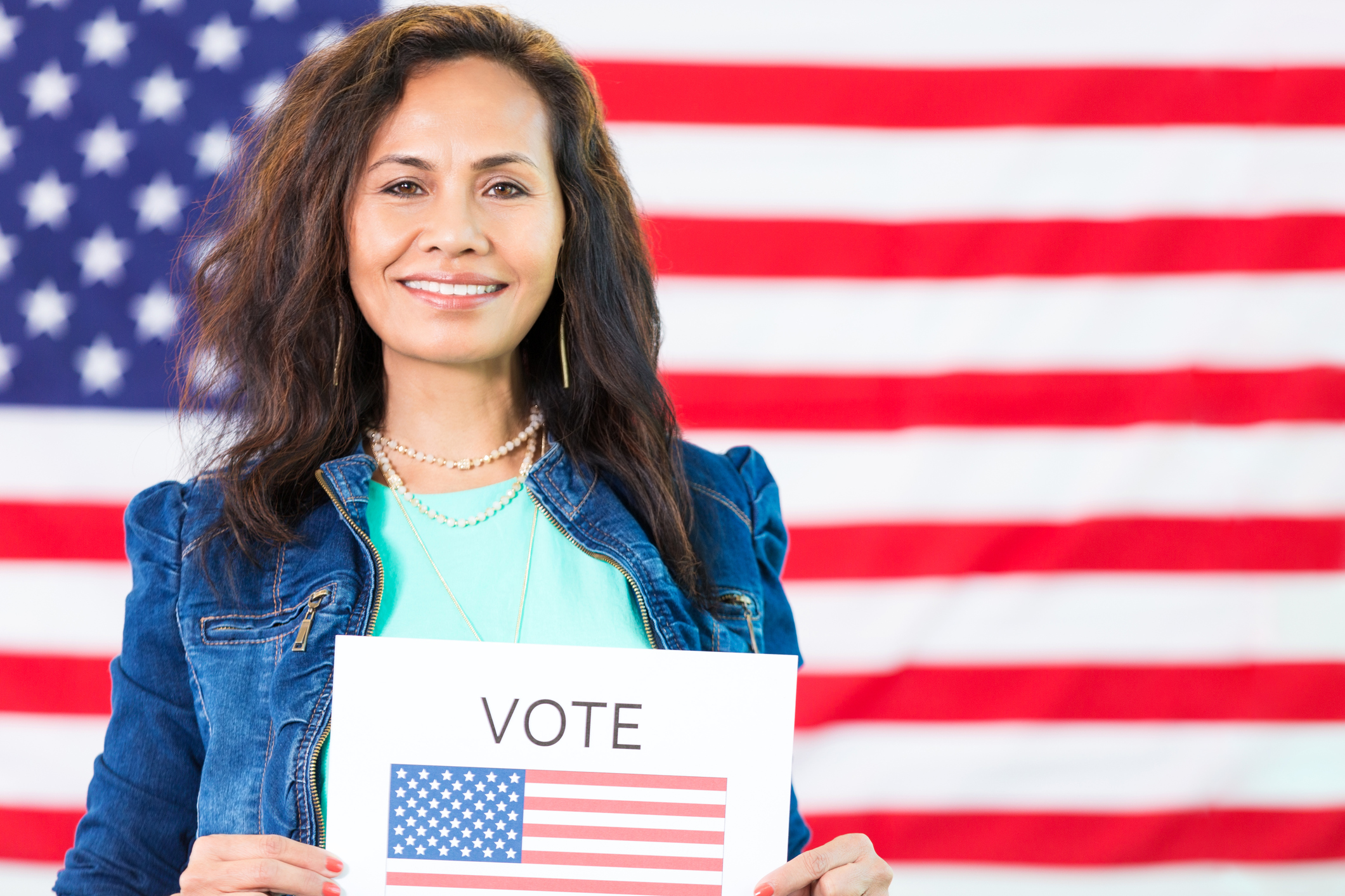 REGÍSTRESE PARA VOTAR