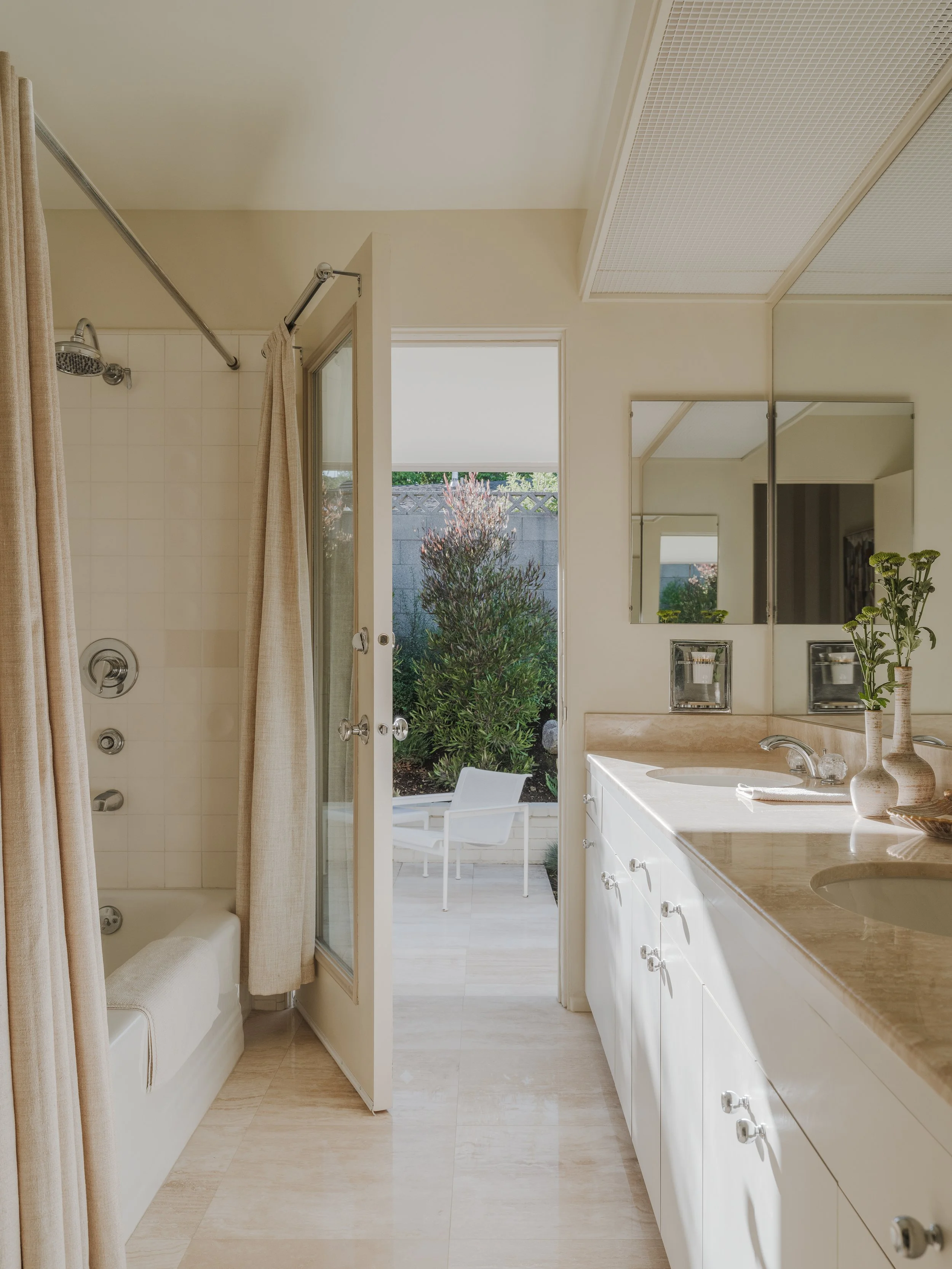 Wrightwood Bath 1.jpg