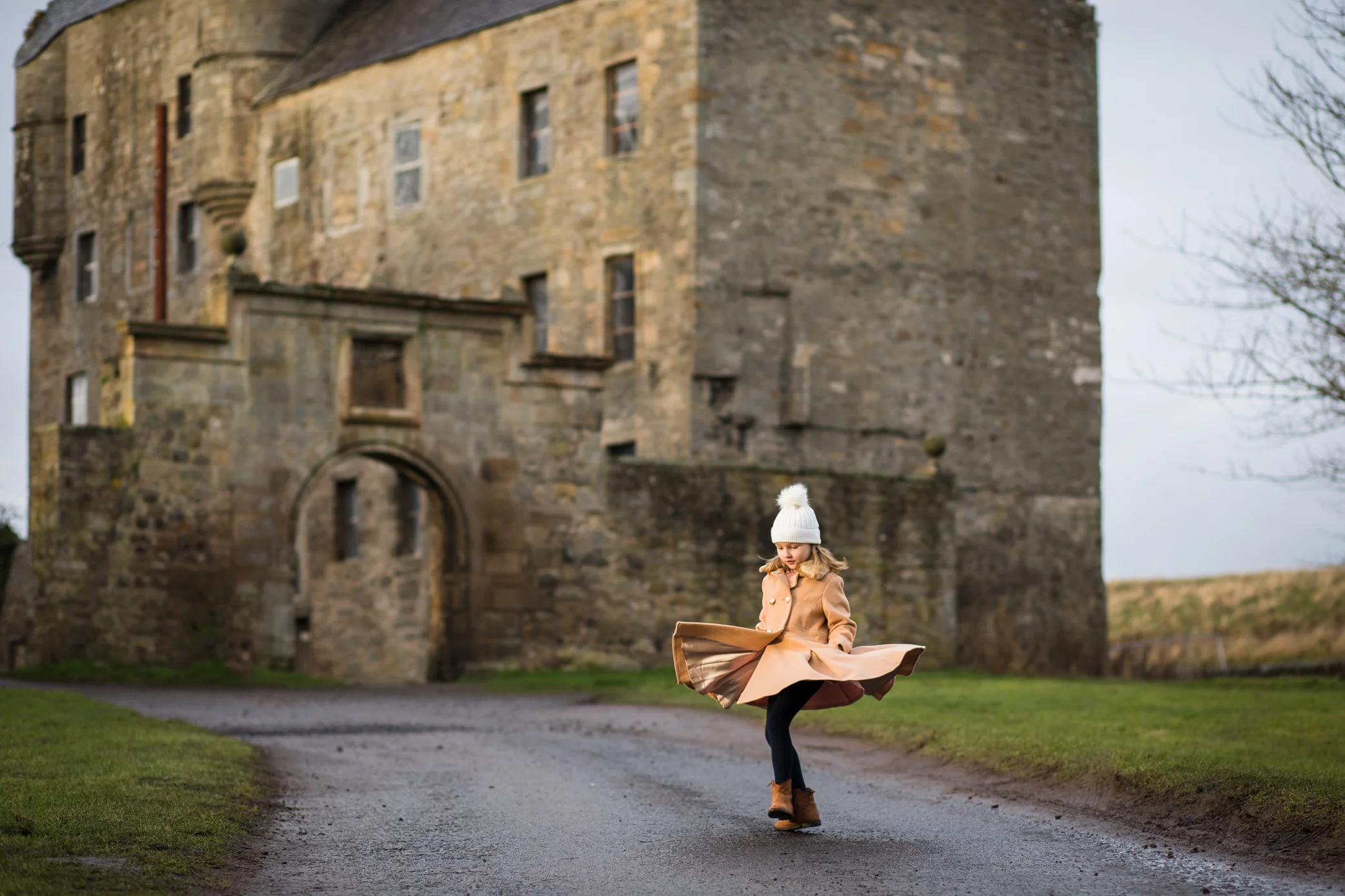 Outlander filming location - Midhope Castle (Lallybroch)