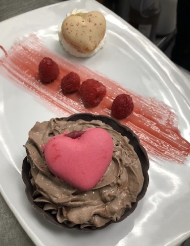 Milk Chocolate Mousse Cup