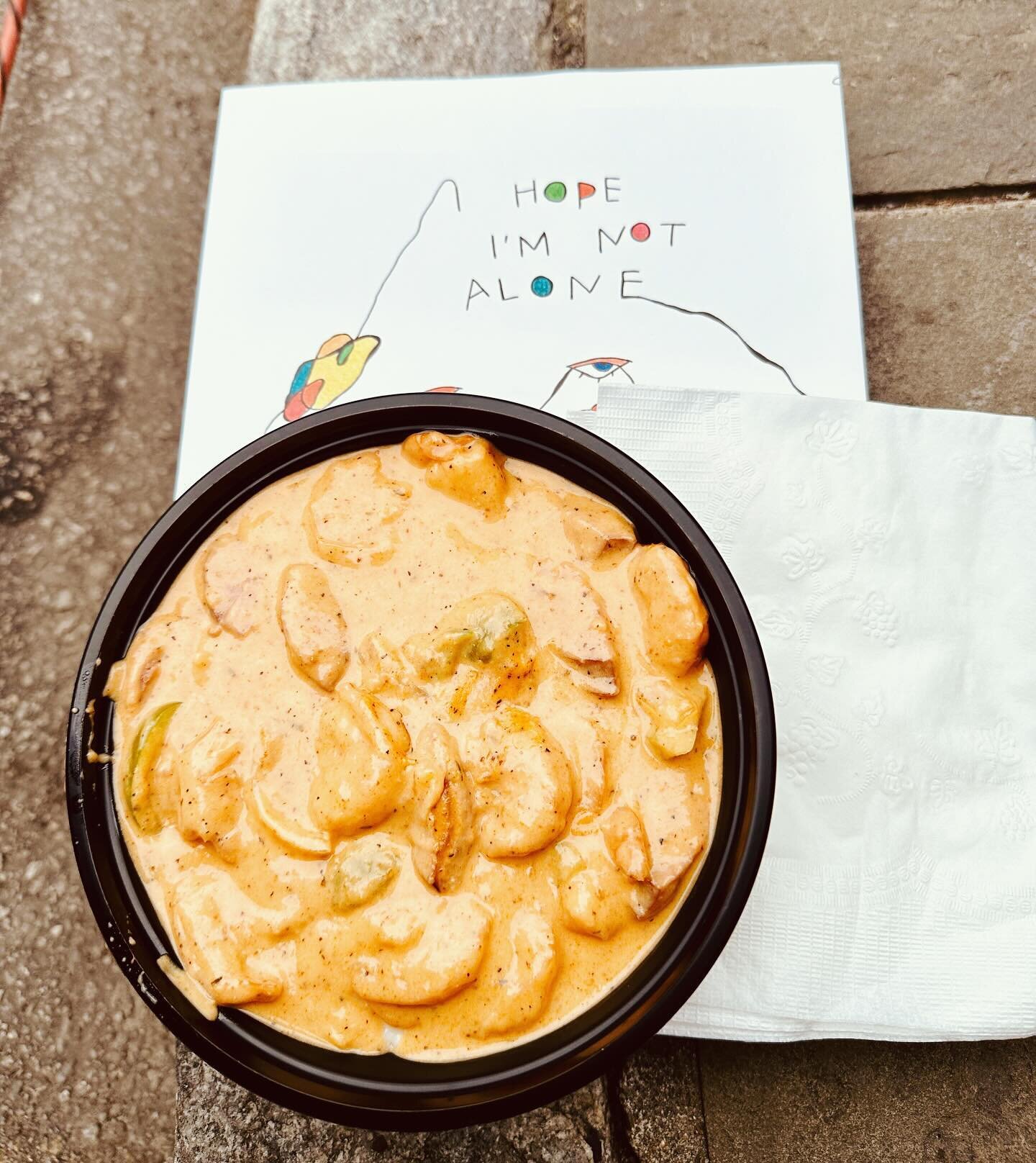 Two lovely 2nd Sunday finds, Lauren Ridenour&lsquo;s new book &ldquo;I hope I&rsquo;m not alone&ldquo; and KJ Barbecue&rsquo;s Shrimp and Grits. Tate Nation tells us it&rsquo;s the best he&rsquo;s ever had!