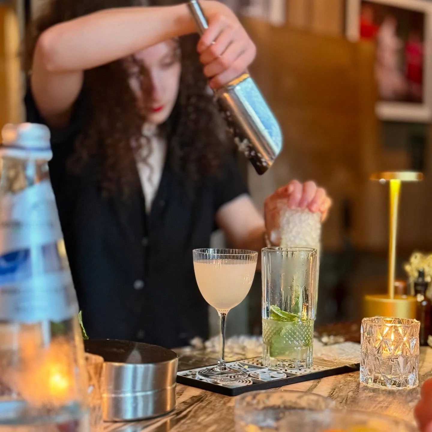 2nd Floor cocktails @civilianhotel best bar in The City if you ask us!