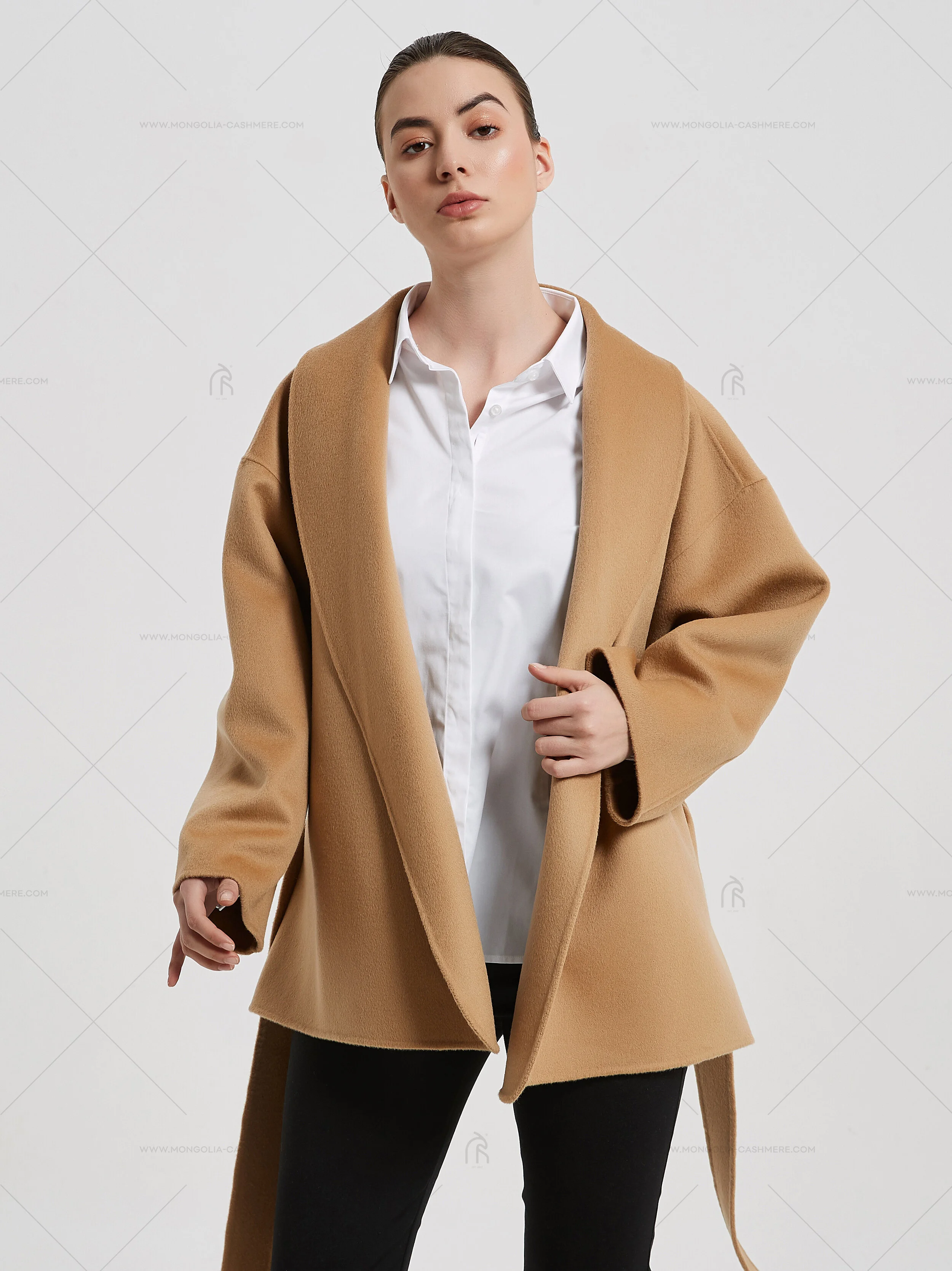 cashmere coat (5).jpg