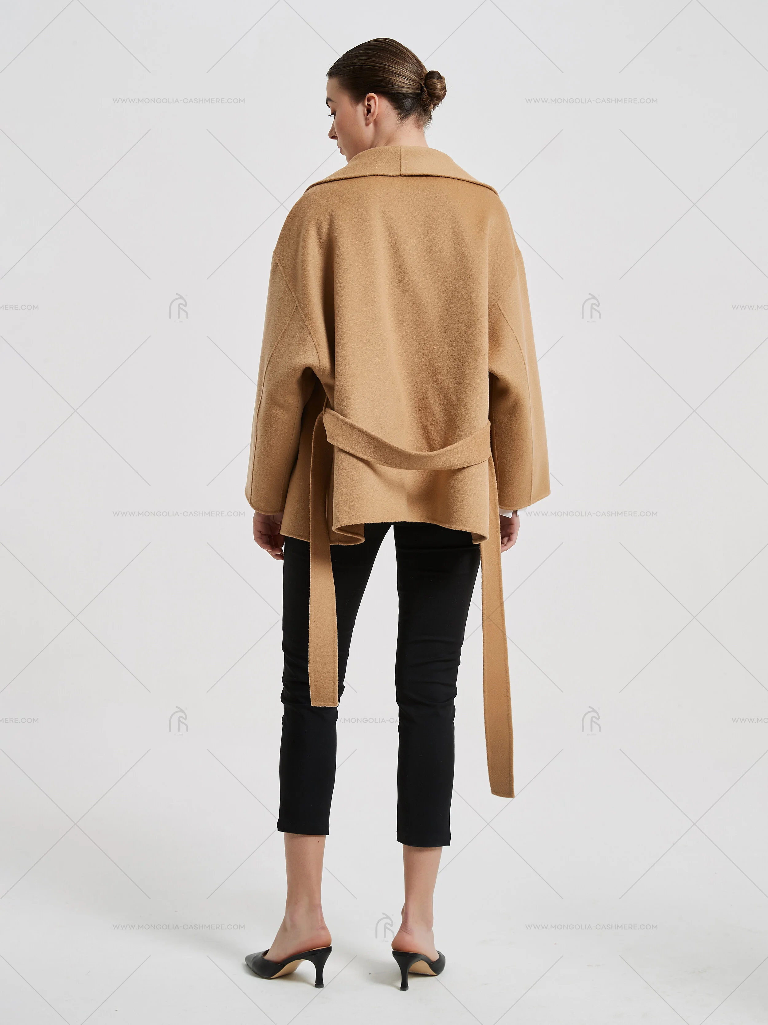 cashmere coat (6).jpg