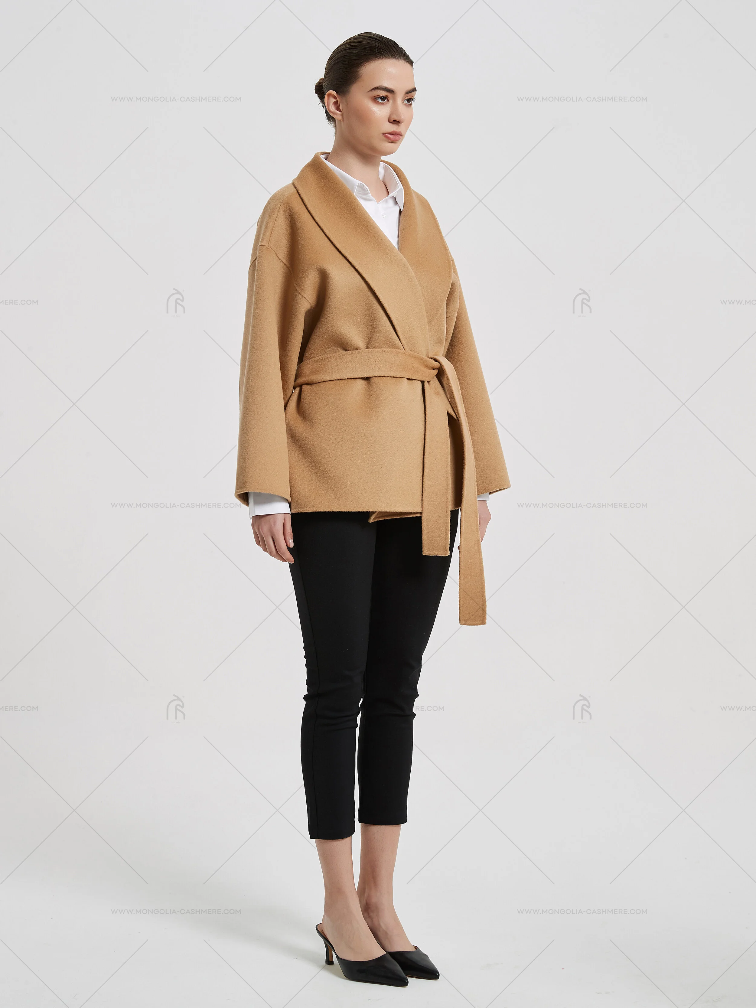 cashmere coat (9).jpg