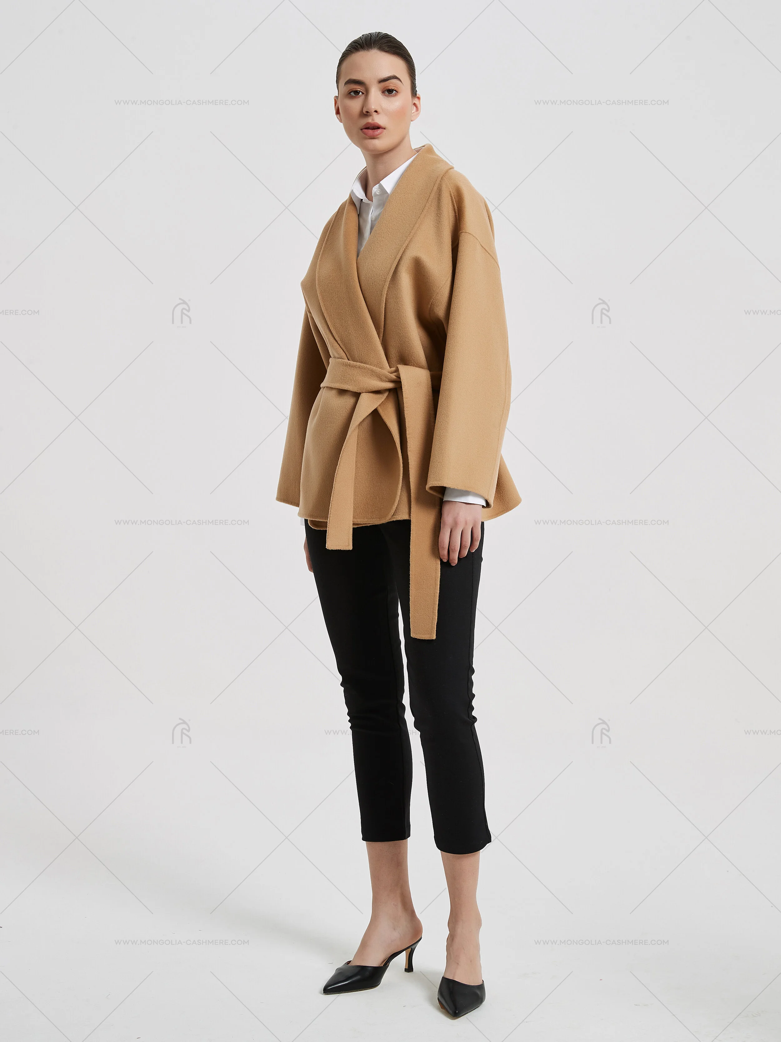 cashmere coat (10).jpg