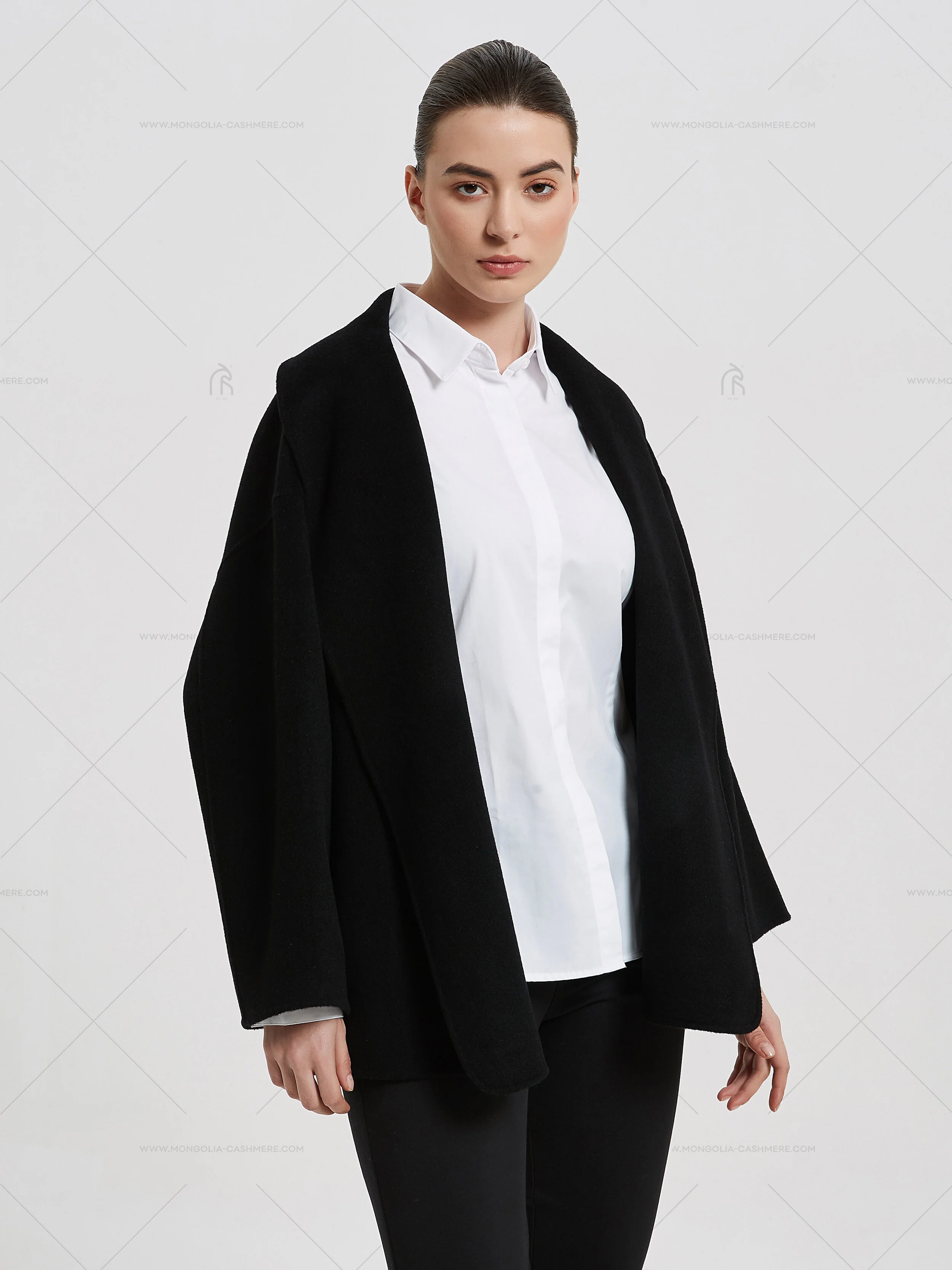 cashmere coat (7).jpg