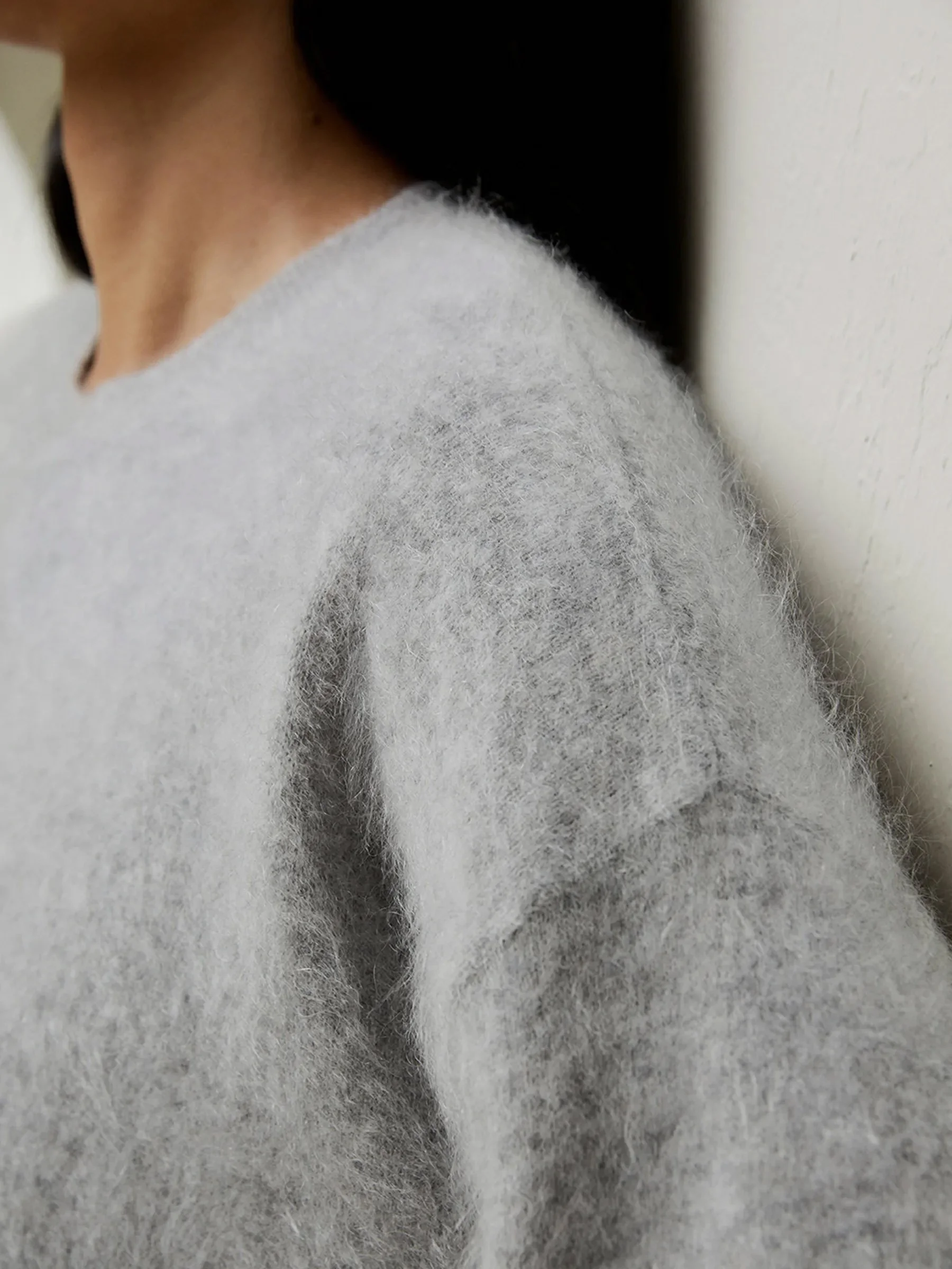 Brushed Cashmere Pullover Soft Cashmere Knit Cozy Cashmere Jumper Textured Cashmere Sweater Brushed Cashmere Wool Blend Sweater Mongolia Cashmere Crew Neck Knitwear Winter Sweater