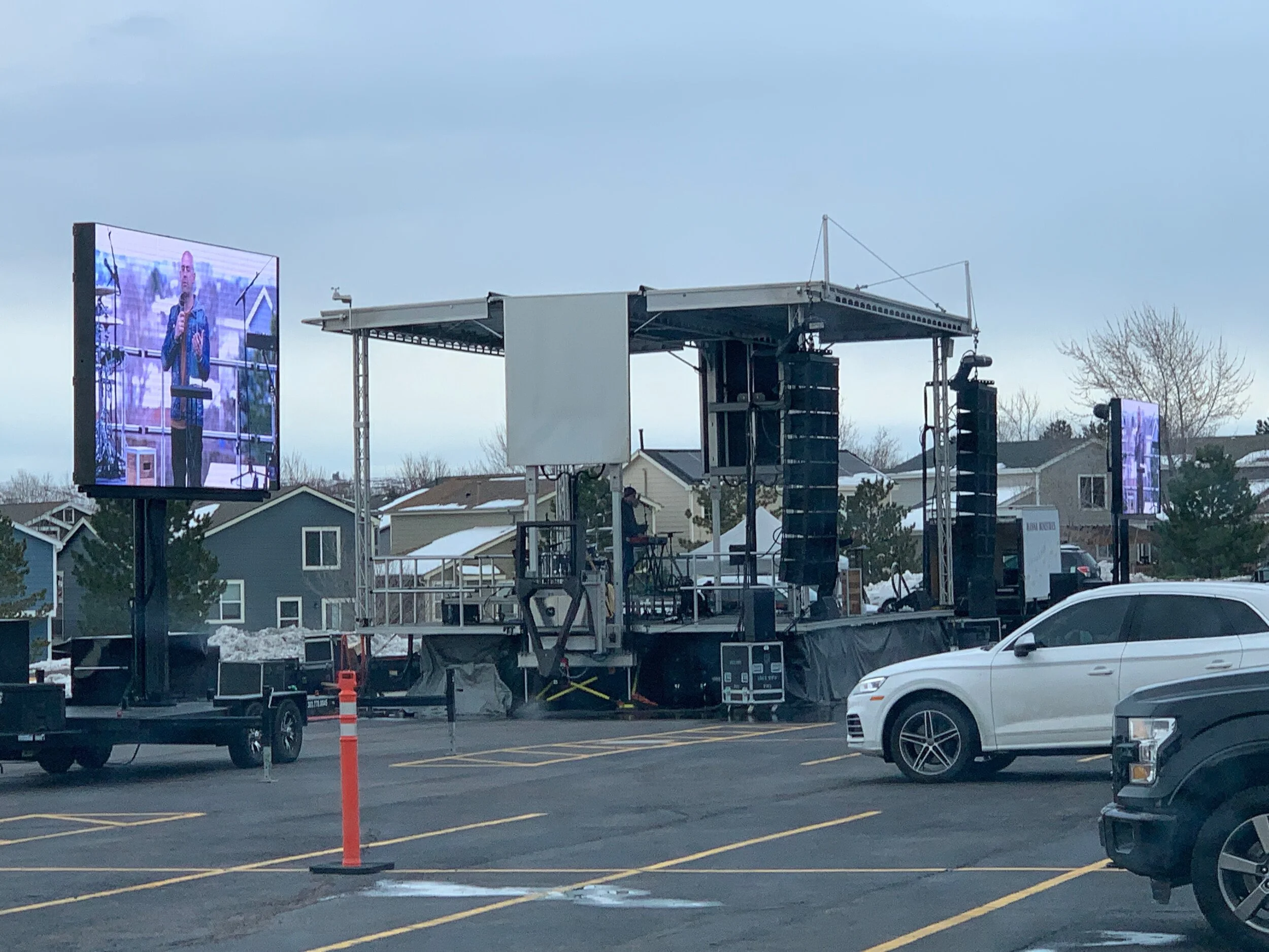 MARCH 2020 DRIVE UP CHURCH- DUAL SCREENS OFF APEX STAGE