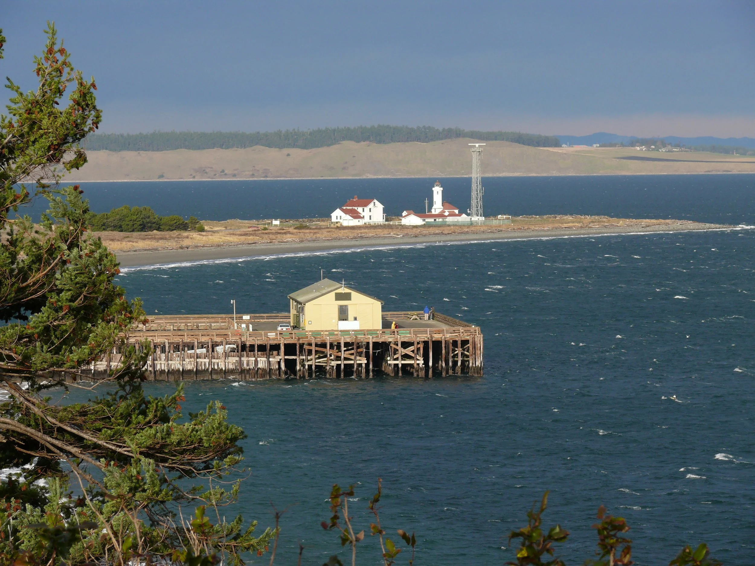 Big Sit Hangout at Point Wilson