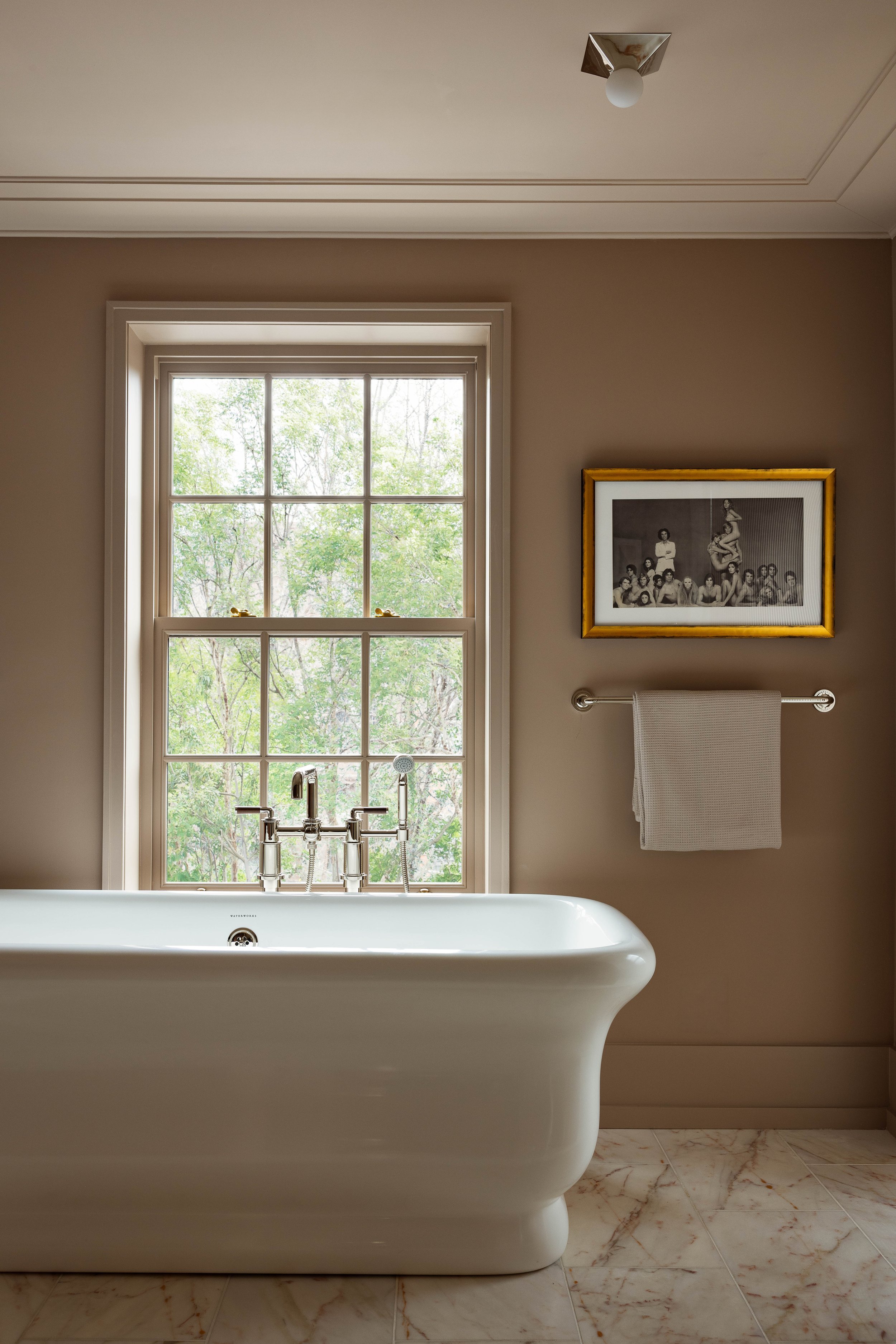 487HENRYST_647.jpg